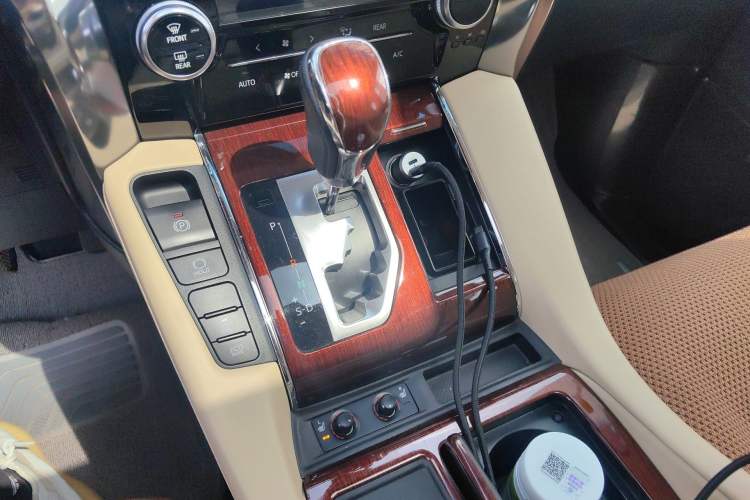 Used Toyota Alphard 2018 3.5L Luxury Edition Gear Lever