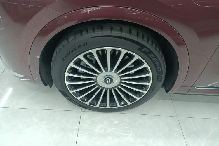 Used Hima AITO M8 2025 Extended-Range Ultra Version 53.4 kWh 5-Seater Edition
