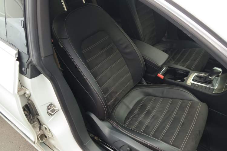 Used Volkswagen FAW-Volkswagen CC 2018 1.8TSI Prestige Model
