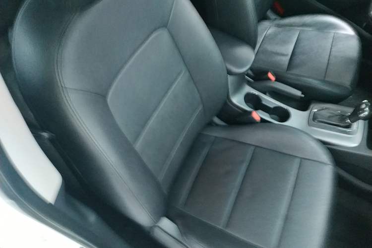 Used Kia K3 2015 1.6L Automatic GL
