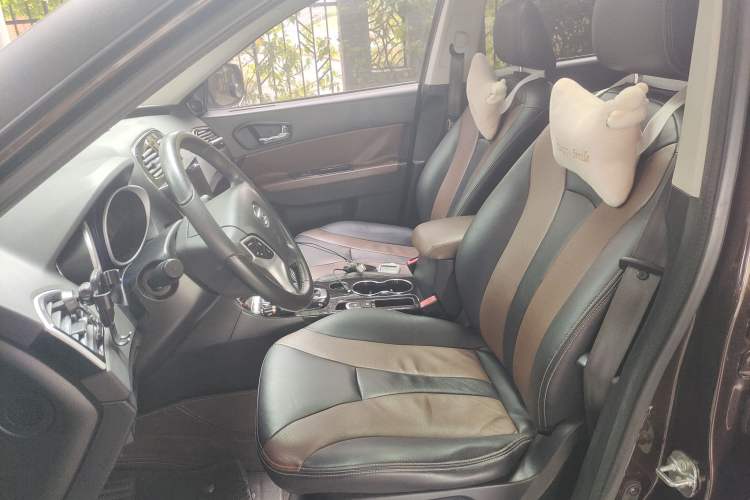 Used GAC Trumpchi GS5 Super 2015 1.8T Automatic Two-Wheel Drive Luxury Navigation Edition
