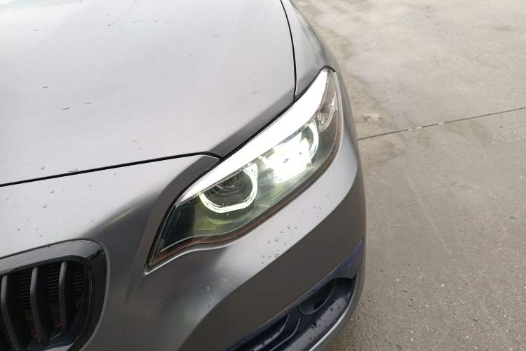 Used BMW 2 Series 2018 220i Sport Design Package