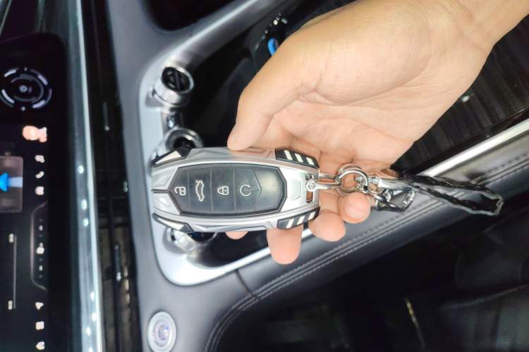 Used EXEED Stellar 2023 400T Two-Wheel Drive Comfort Flyfish Edition