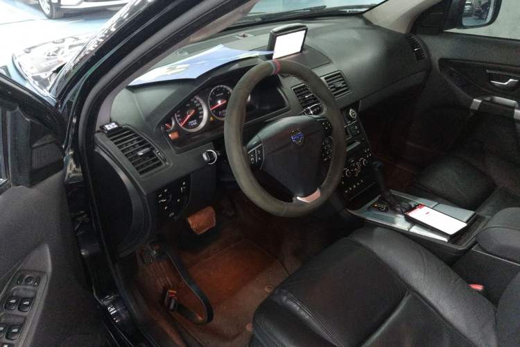 Used Volvo XC Classic 2014 T5 Luxury Edition
