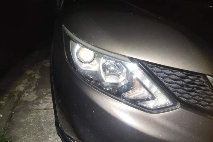 Used Nissan Qashqai 2017 2.0L CVT Smart Enjoyment Version China VI Standard
