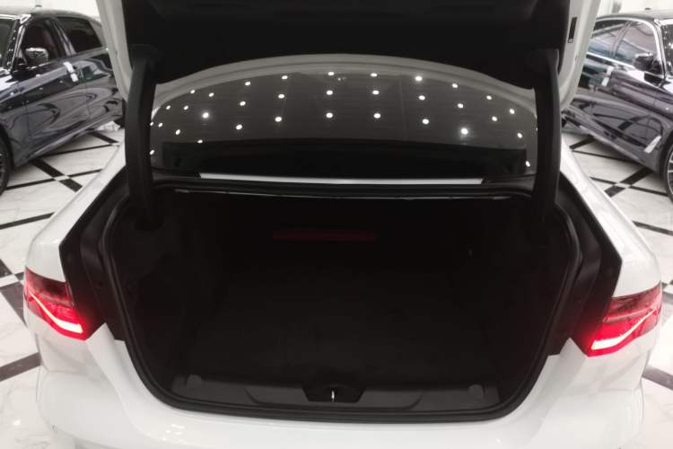 Used Jaguar XEL 2022 2.0T 250 PS R-DYNAMIC S Advanced Sport Edition