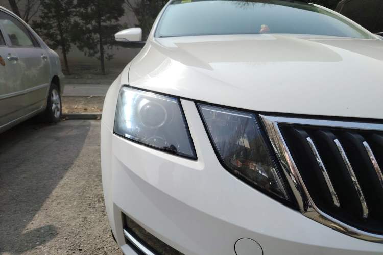 Used Skoda Octavia 2018 TSI230 DSG Luxury Edition