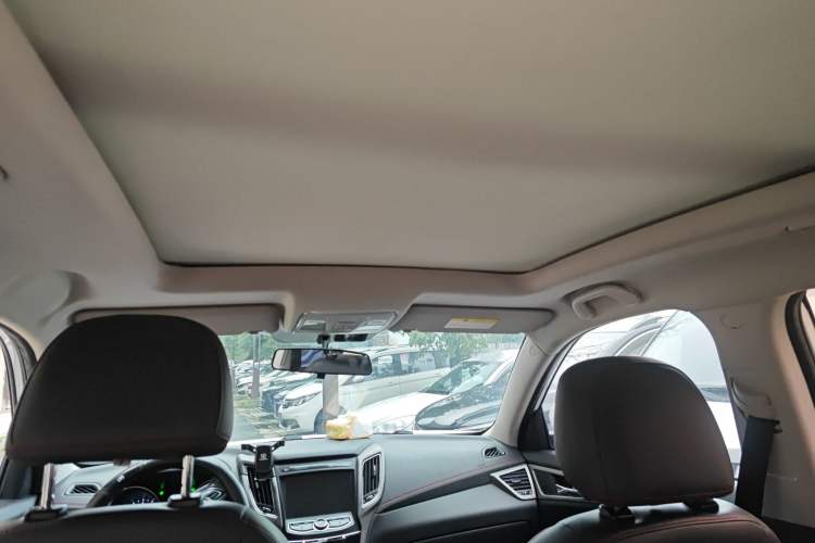 Used CHANGAN CS75 2017 Shangku Edition 1.5T Manual ZhiXiang Model
