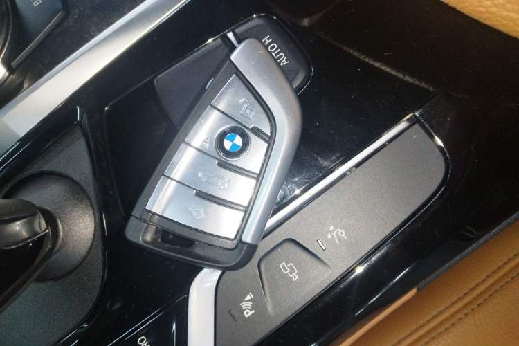 Used BMW 6 Series GT 2018 630i M Sport Package