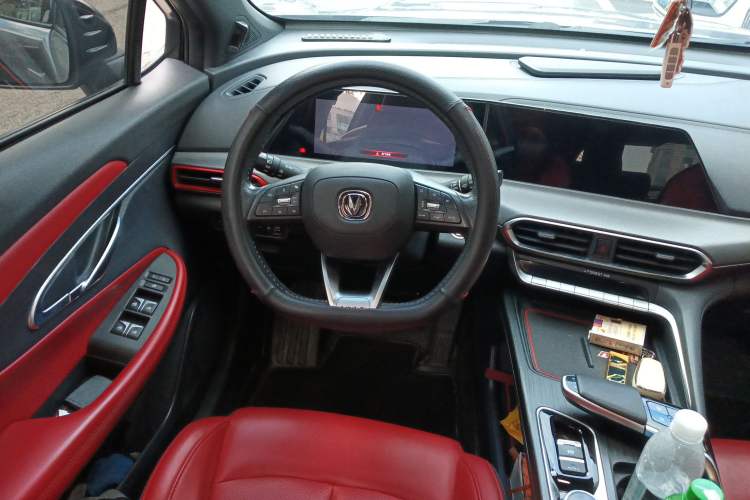 Used CHANGAN UNI-T 2020 1.5T Flagship Version
