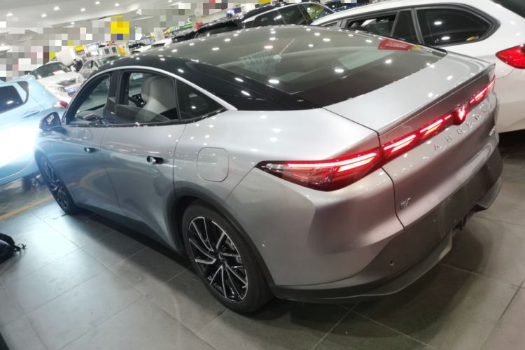 Used ARCFOX Alpha S5 2024 560MAX 185kW