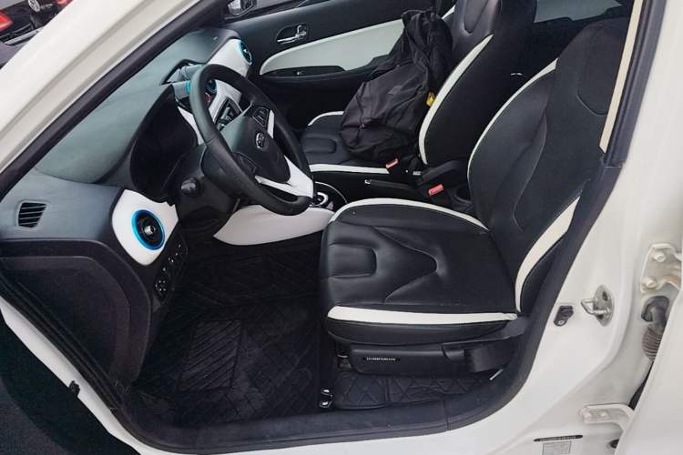 Used JAC Group iEV7 2019 iEV7L Luxury Smart Model
