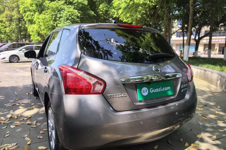 Used Nissan Tiida 2011 1.6L CVT Smart Version Rear Left 45 Deg