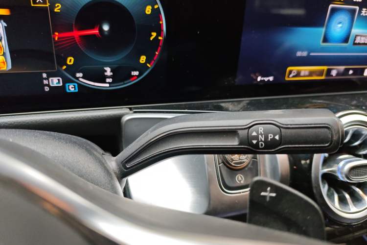 Used Mercedes-Benz GLB 2021 GLB 180 Fashion Model Gear Lever