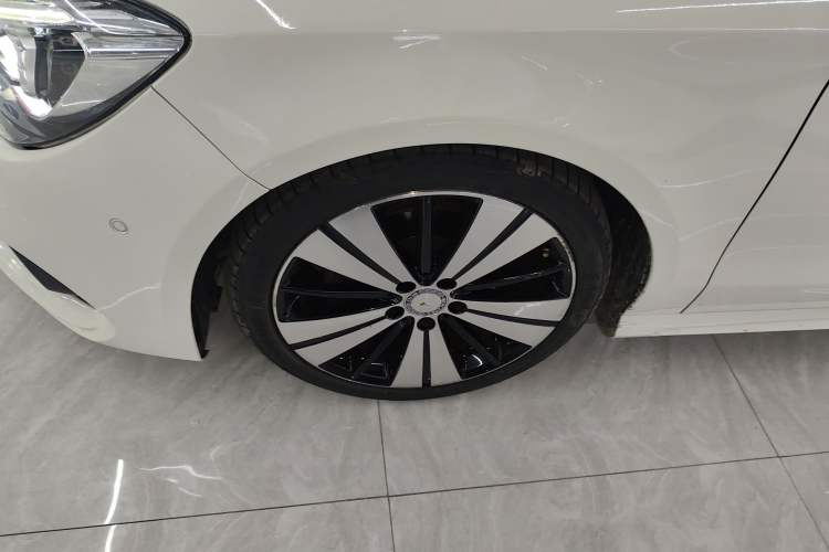 Used Mercedes-Benz CLA 2017 CLA 200 Style Edition Left Front Wheel Hub