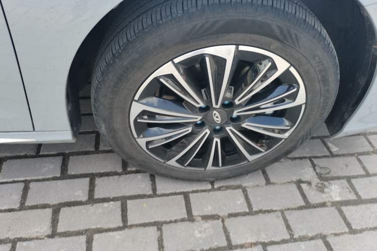 Used Chery Fengyun A8 2025 Model 70km Basic Version