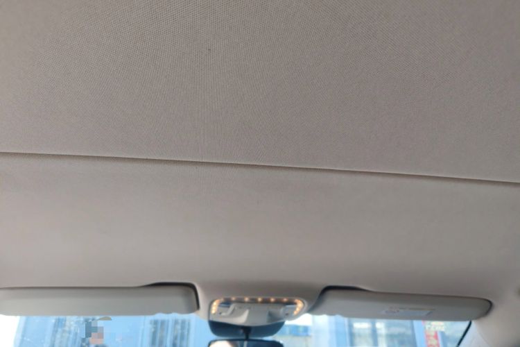 Used Mercedes-Benz Vito 2018 2.0T Business Version China VI Emission Standard
