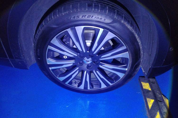 Used Nio ES8 2024 75 kWh Executive Edition