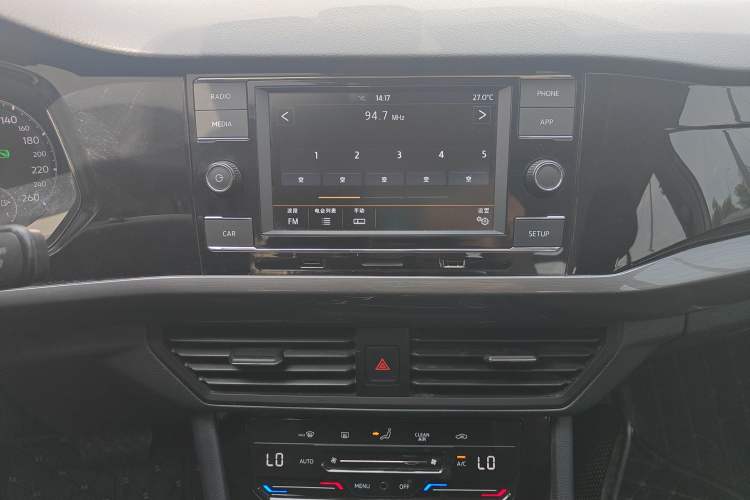 Used Volkswagen Bora 2020 Revised Version 280TSI DSG Elite Edition Audio And AC Panel