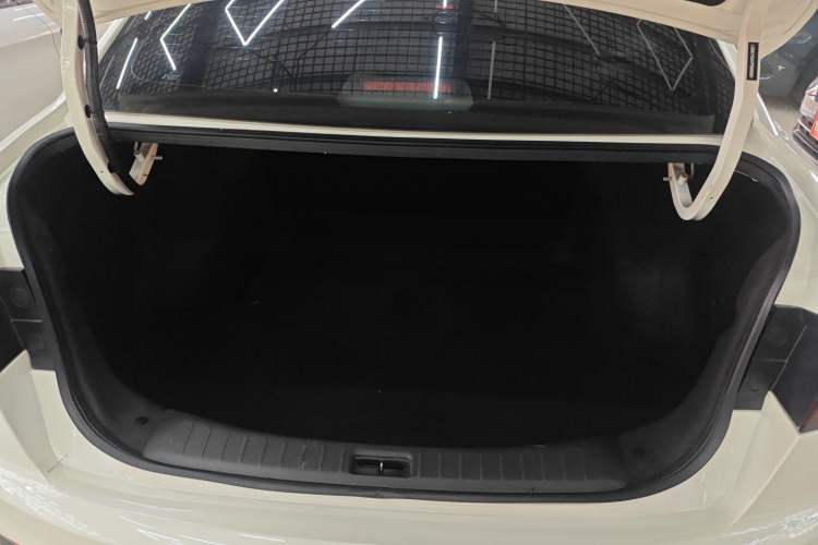 Used Venucia Venucia D60EV 2023 PLUS Comfort Edition CI Model
