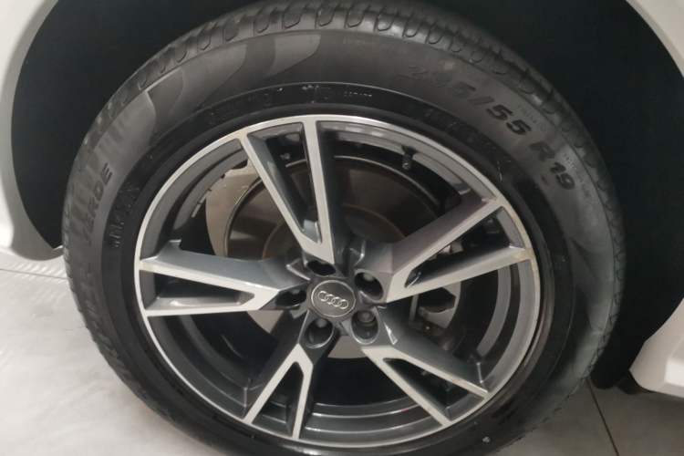 Used Audi Q5L 2020 Updated 40 TFSI Prestige Fashion Edition