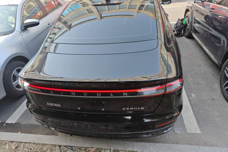 Used Lincoln Z 2022 Facelift iCool Deluxe Edition