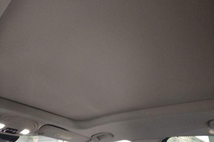 Used Buick Envision 2022 Encore S 552T Two-Wheel-Drive Luxury Model Headliner