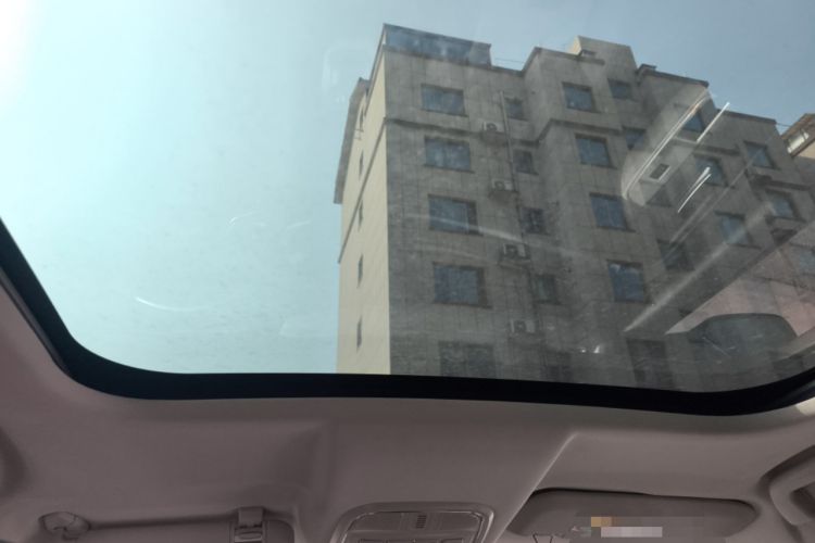 Used Haval H2s 2017 Red-Label 1.5T Dual-Clutch Luxury Model
