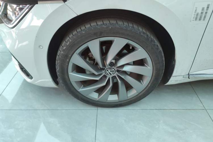 Used Volkswagen FAW-Volkswagen CC 2023 380TSI Striking Edition
