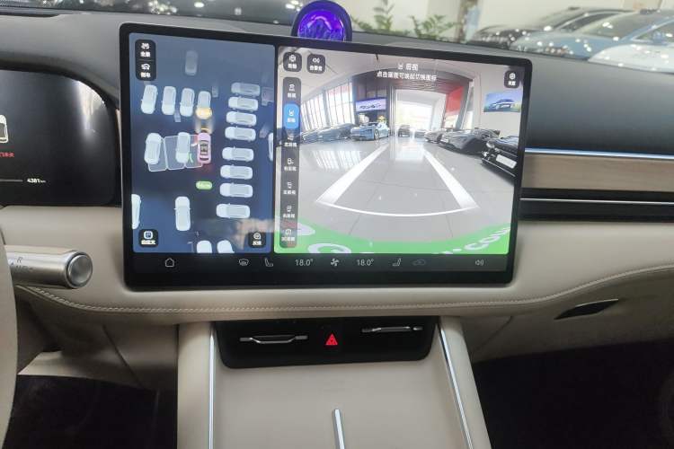 Used Hima AITO M5 2025 Extended-Range Ultra All-Wheel-Drive Version
