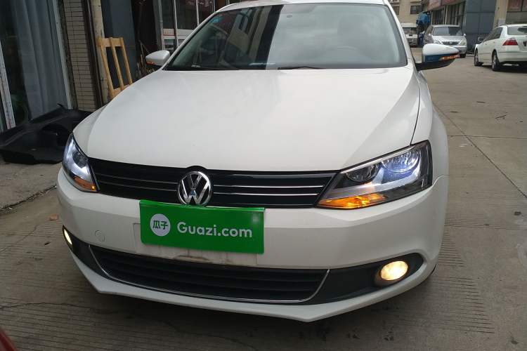 Used Volkswagen Sagitar 2014 Revised Version 1.6L Automatic Comfort Edition
