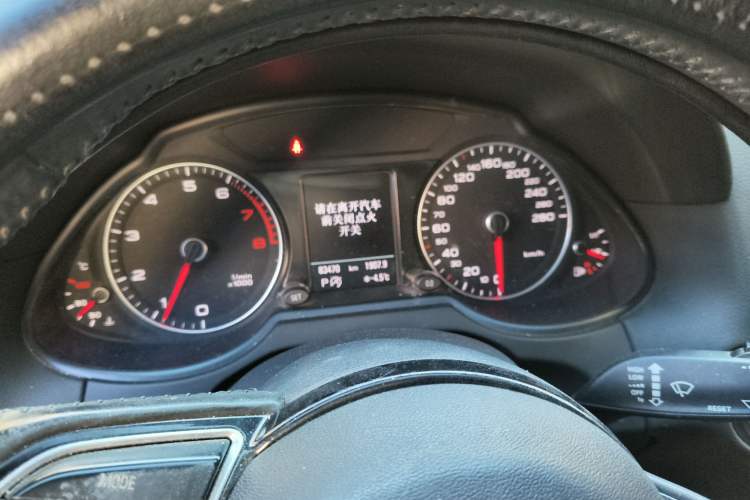 Used Audi Q5 2018 Collector's Edition 40 TFSI Technology Model