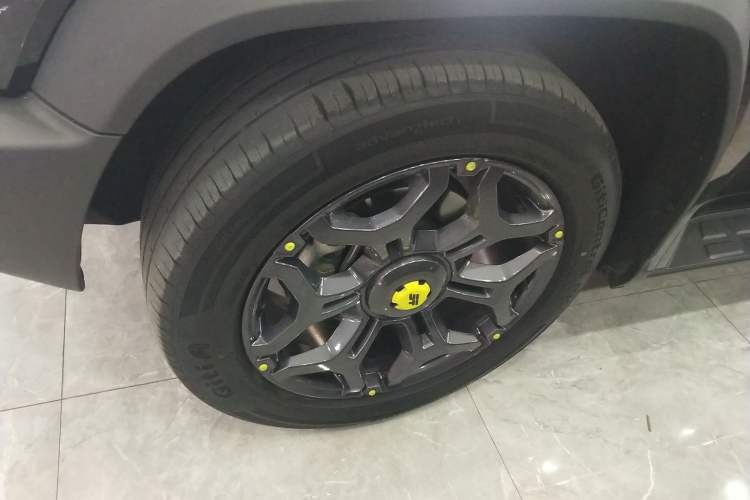 Used JETOUR Shanhai Traveler C-DM 2024 C-DM 208KM Mountain & Wilderness Edition
