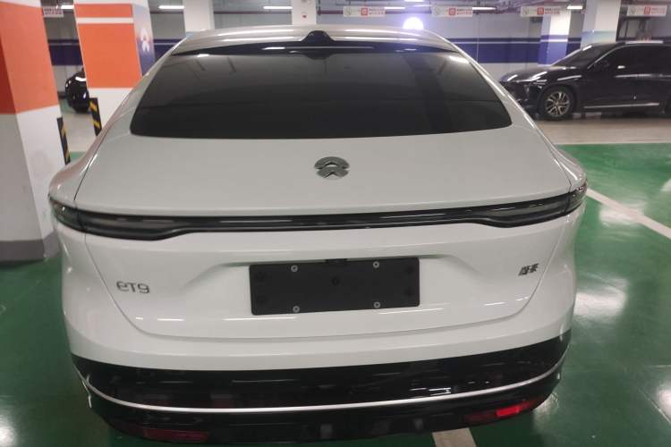 Used Nio ET9 2025 100 kWh Rear