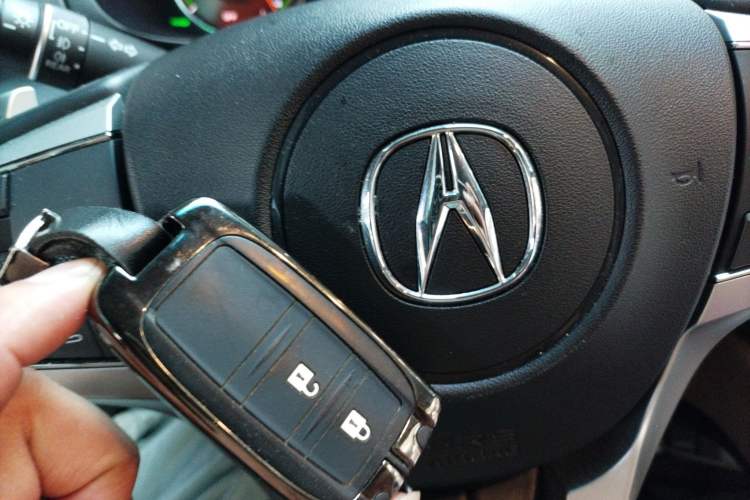 Used Acura CDX 2018 2.0L Two-Wheel Drive Comfort Edition Hybrid