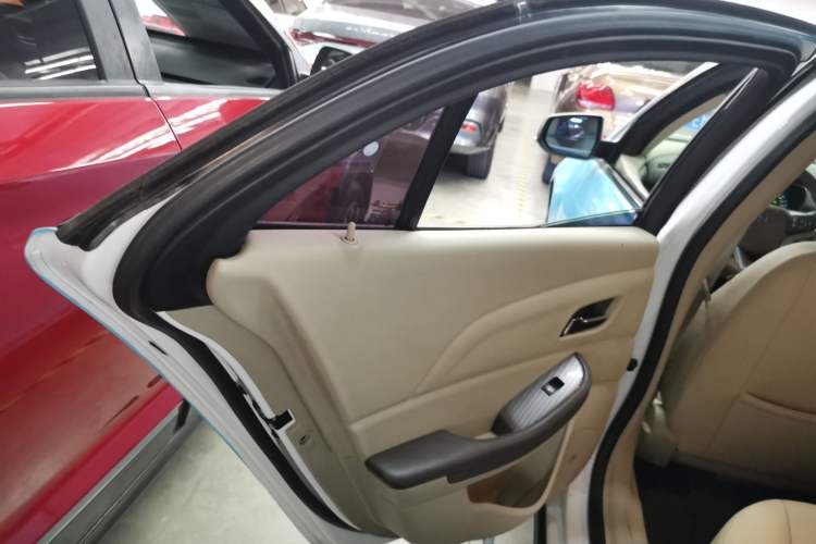 Used Chevrolet Malibu 2014 2.0L Automatic Luxury Edition