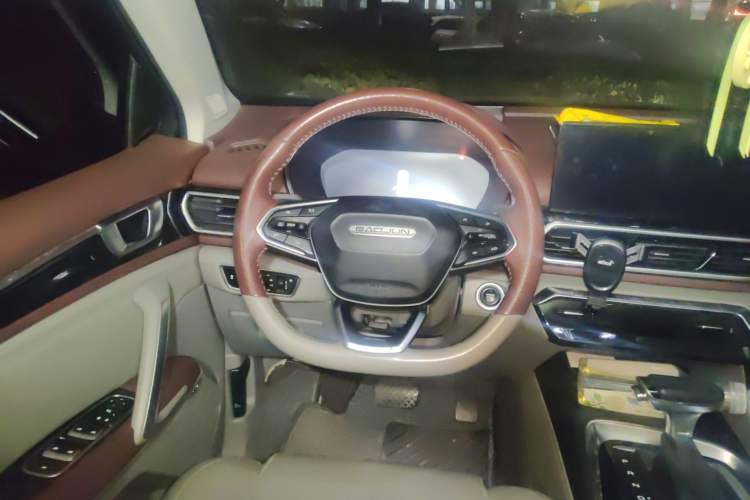 Used Baojun RS-5 2019 1.5T CVT Intelligent Driving Flagship Version China VI Emission Standard