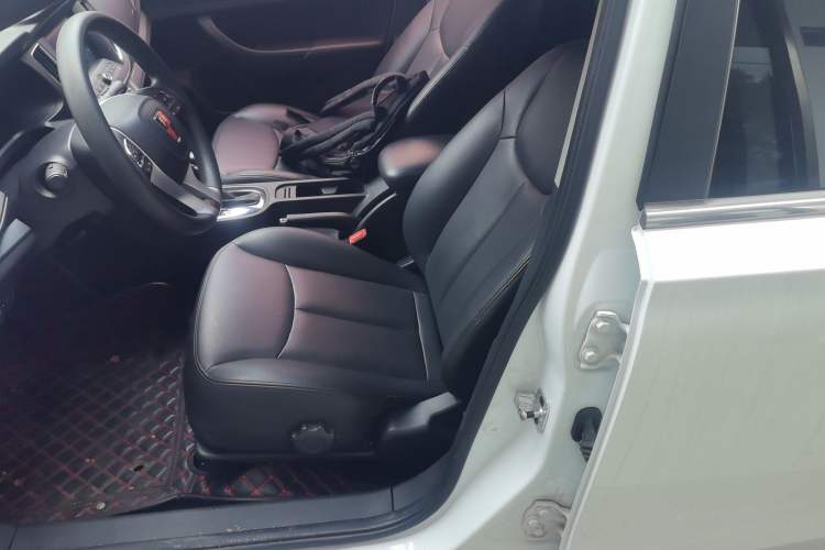 Used Roewe 360 2018 PLUS 1.5L Automatic Luxury Edition
