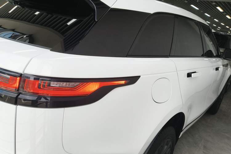 Used Land Rover Range Velar 2017 P380 R-DYNAMIC SE
