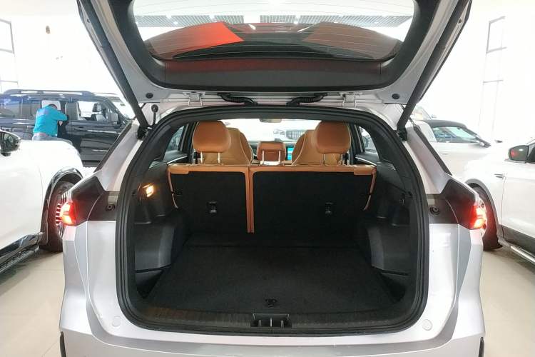 Used Geely Galaxy L7 2025 EM-i 115km Exploration+ Edition
