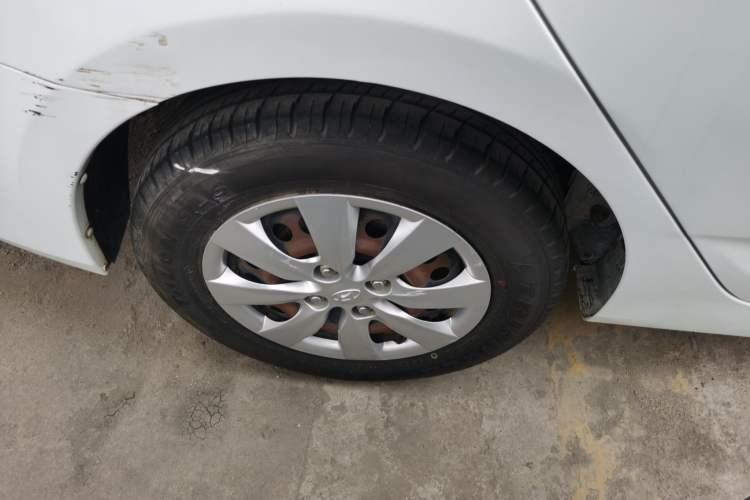 Used Hyundai Verna (older generation) 2014 1.4L Manual Smart GLS Trim