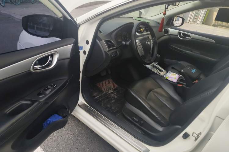 Used Nissan Sylphy 2014 1.6XV CVT Deluxe Edition