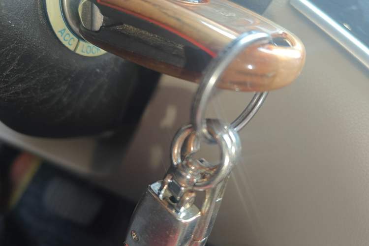 Used Buick Verano 2015 Sedan 15S Automatic Leading Model Vehicle Key