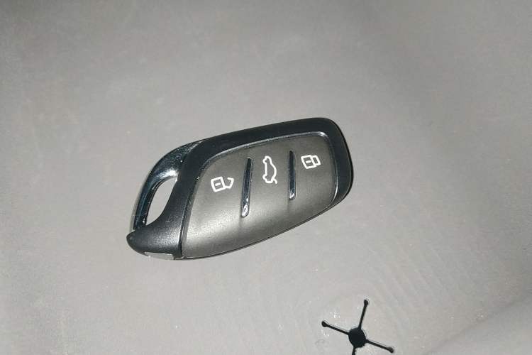 Used Roewe D6 2025 450 km Premium Edition
