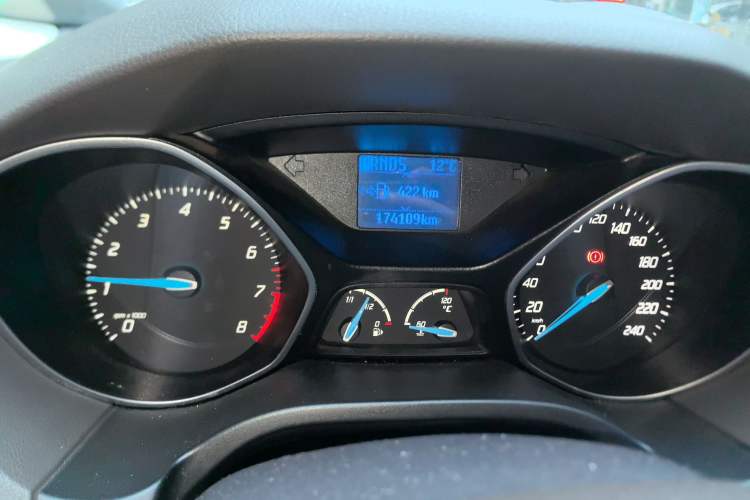 Used Ford Focus 2012 Hatchback 1.6L Automatic Fashion Edition
