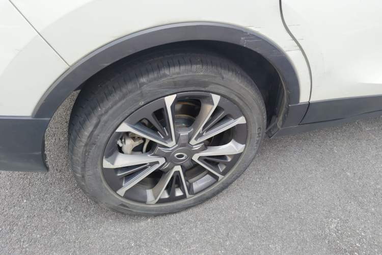 Used ORA iQ 2018 High-Range Version Smart Connectivity Model