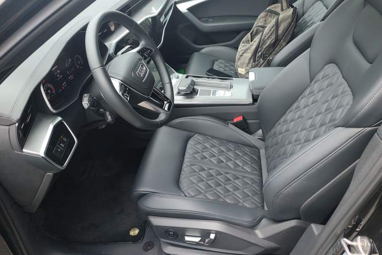 Used Audi A6L 2025 Revised 45 TFSI Prestige Dynamic Edition
