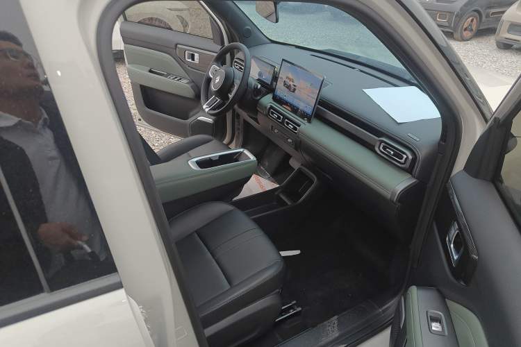 Used Baojun Spark EUV 2026 Model 501km Flagship Edition
