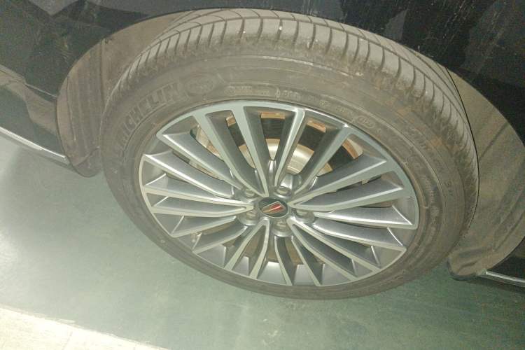 Used Hongqi H9 2023 2.0T Smart Connect Flagship Edition
