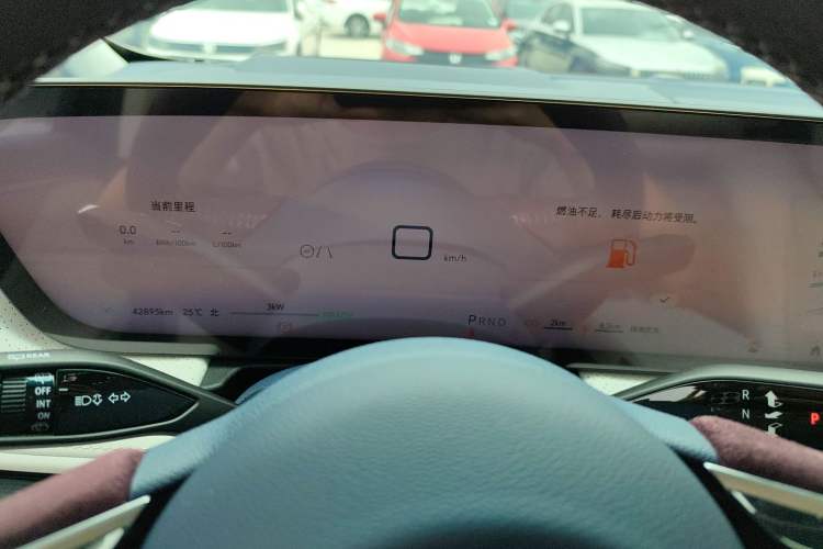 Used Buick GL8 New Energy 2024 Lu Zun Luxury Edition 7-Seater
